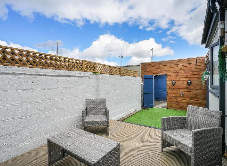 2 Leinster Terrace, Clondalkin, Clondalkin, D22