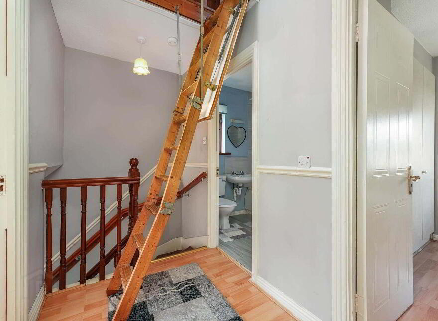 27 Earlsfort Lawn, Lucan