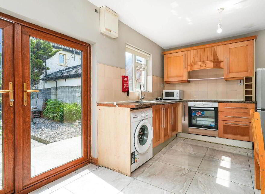 27 Earlsfort Lawn, Lucan