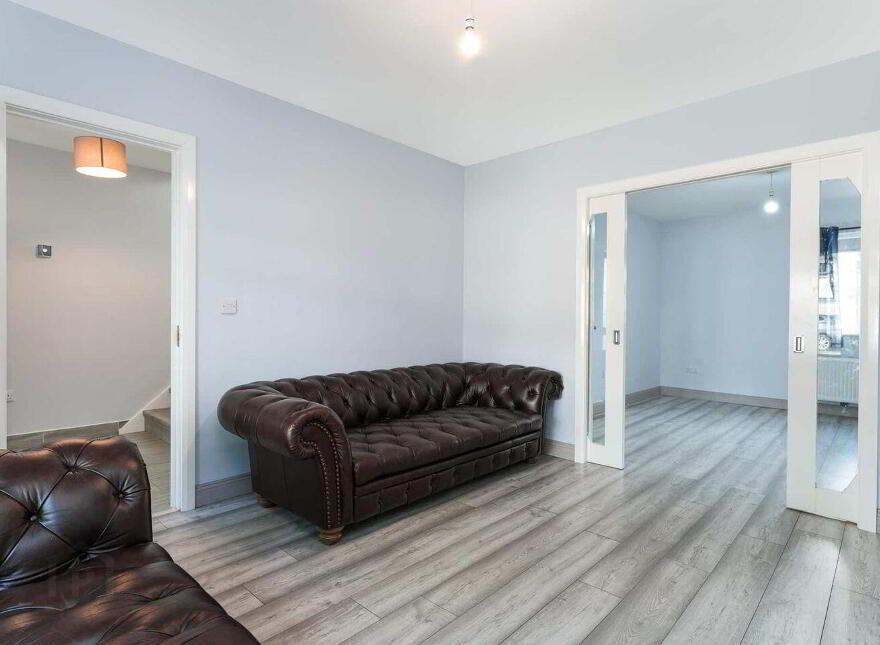 8 St. Johns Park West, Clondalkin, Clondalkin, D22