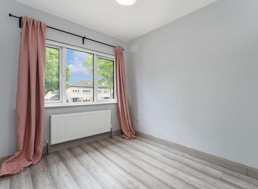 8 St. Johns Park West, Clondalkin, Clondalkin, D22