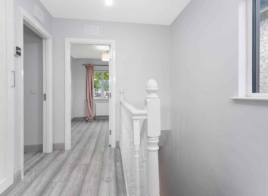 8 St. Johns Park West, Clondalkin, Clondalkin, D22