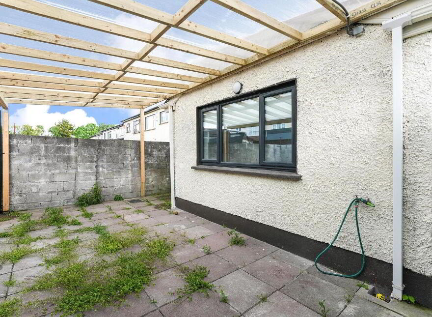 8 St. Johns Park West, Clondalkin, Clondalkin, D22