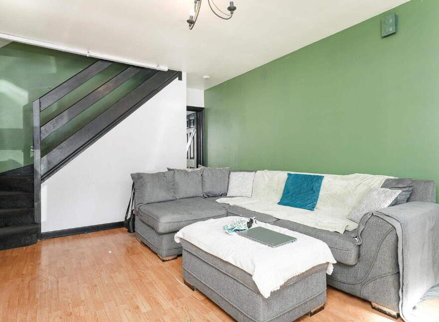 8 Palmers Court, Palmerstown, Palmerstown, D20