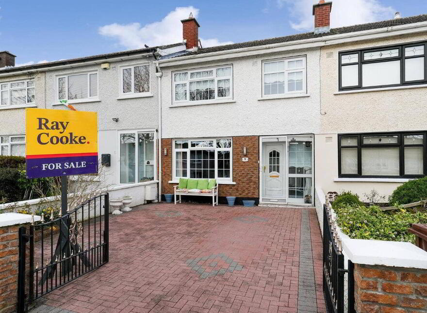 9 Hillcrest Avenue, Lucan
