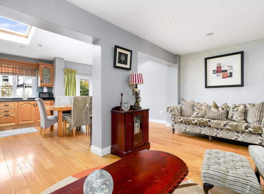 9 Hillcrest Avenue, Lucan