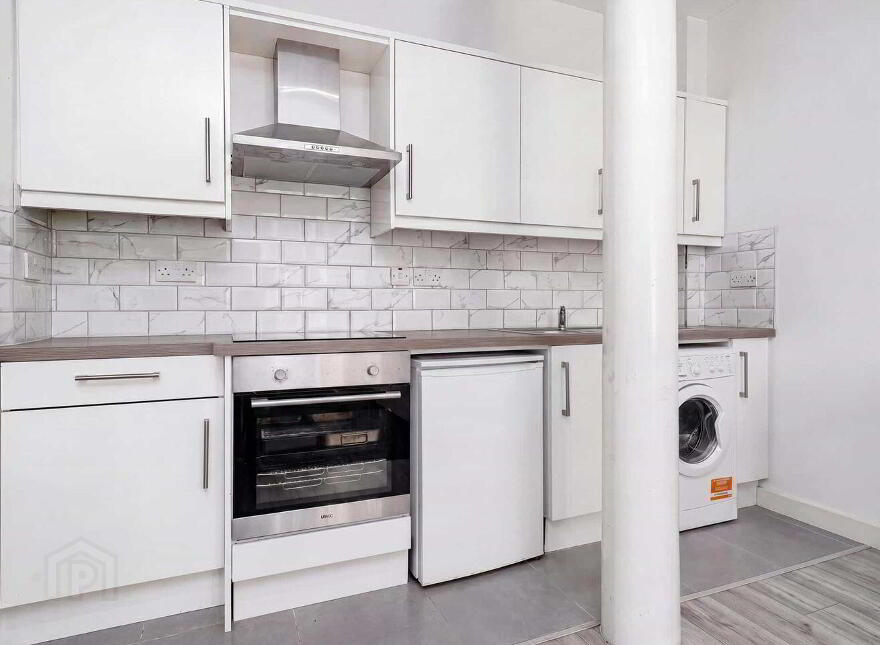 81 Hybreasal House, South Circular Road, South Circular Road, D08