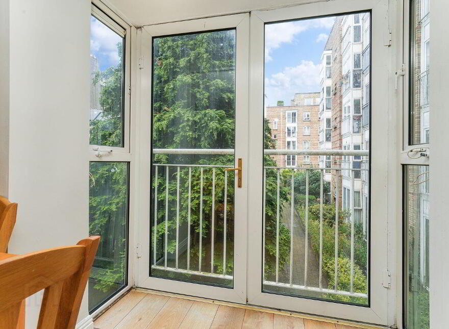 107 Jervis Place, Strand Street Great, Dublin 1, D01