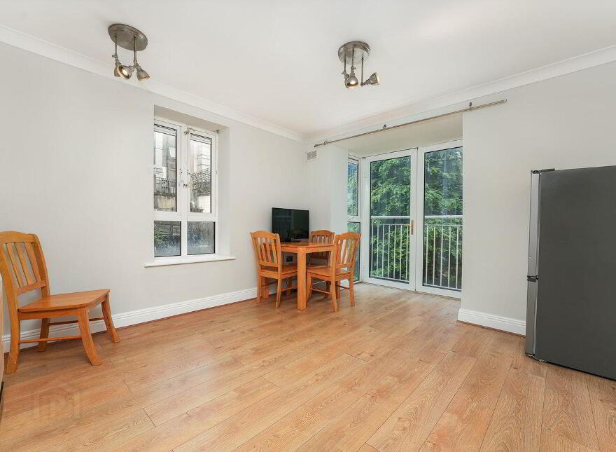 107 Jervis Place, Strand Street Great, Dublin 1, D01