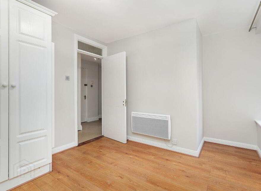 107 Jervis Place, Strand Street Great, Dublin 1, D01