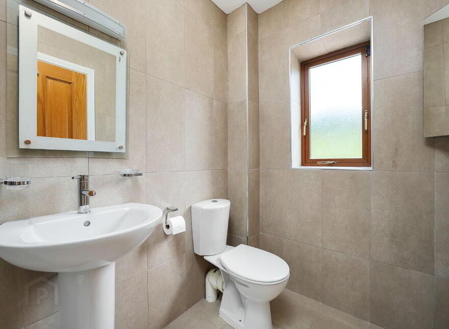 Redgap, Rathcoole