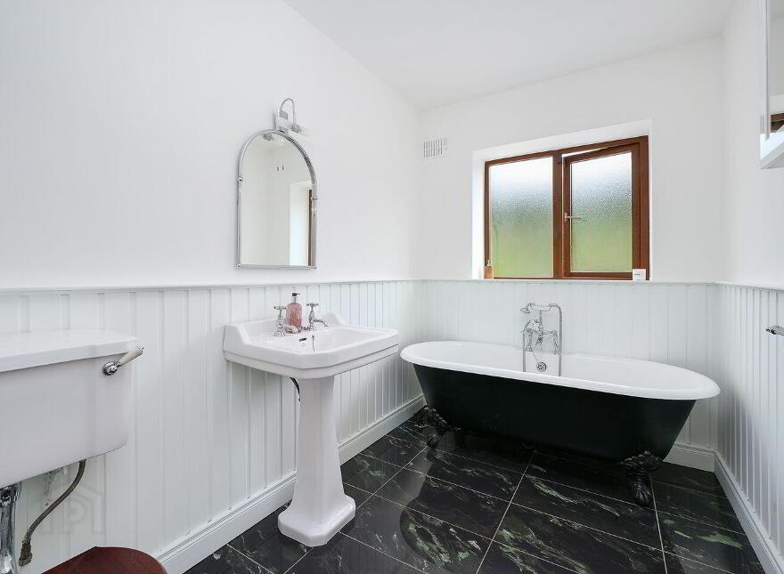 Redgap, Rathcoole