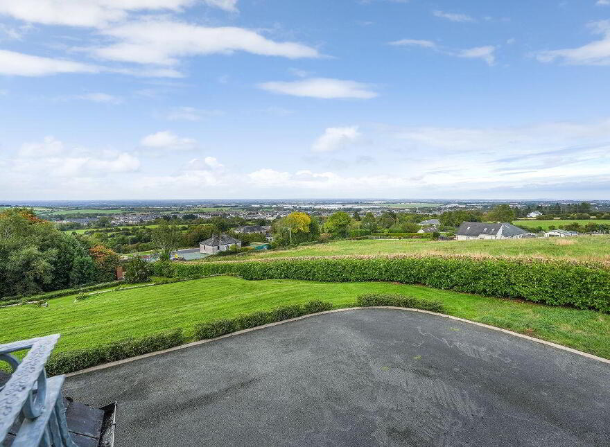 Redgap, Rathcoole