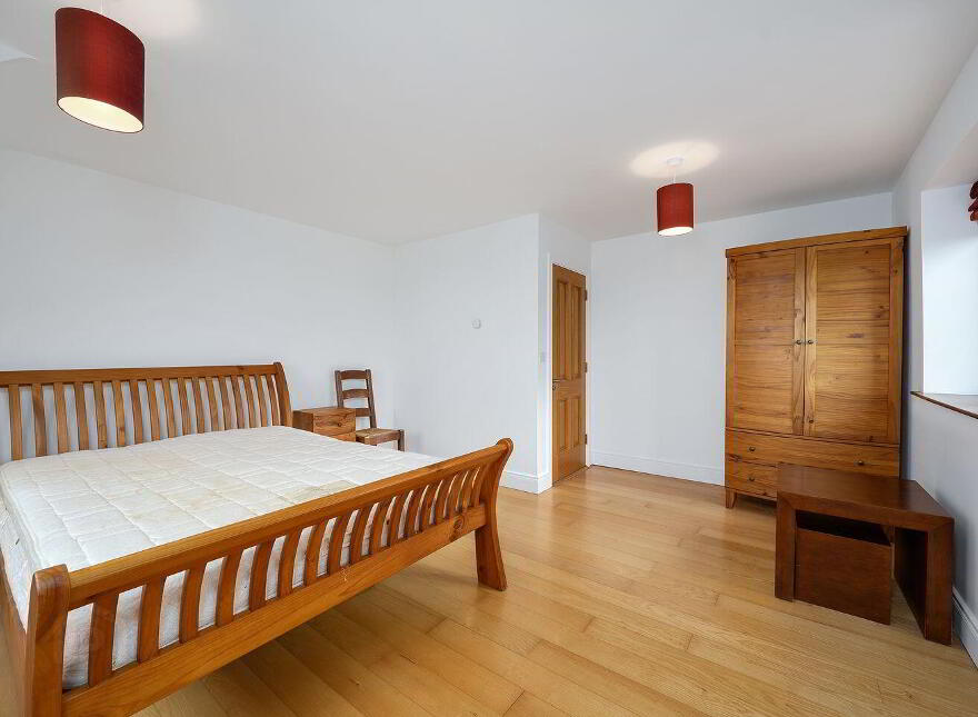 Redgap, Rathcoole