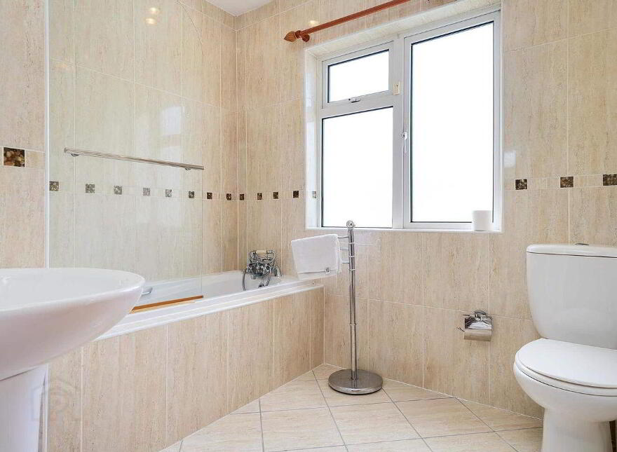 4 Ashfield, Templeouge, Dublin 6W