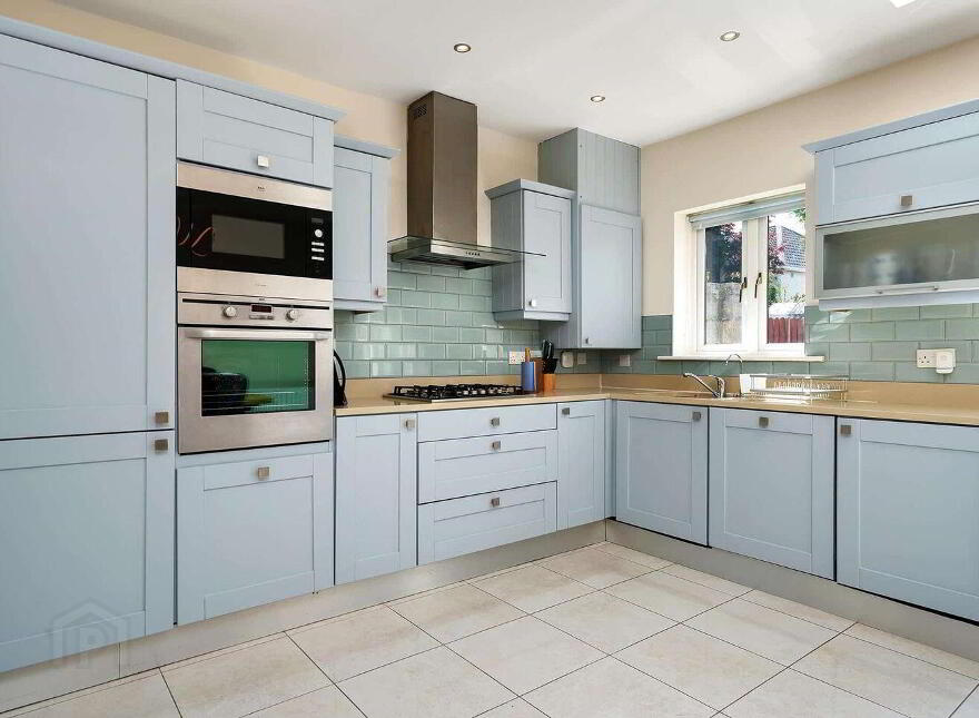 11 St Edmunds Park, Lucan