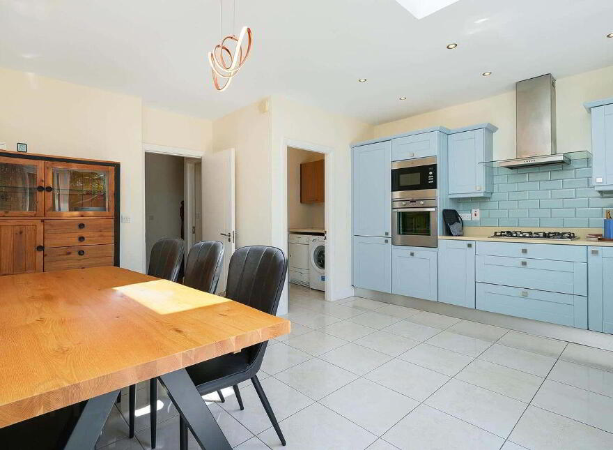 11 St Edmunds Park, Lucan