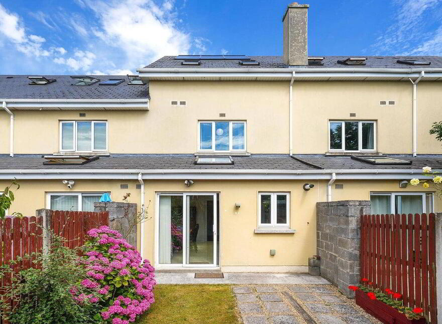11 St Edmunds Park, Lucan