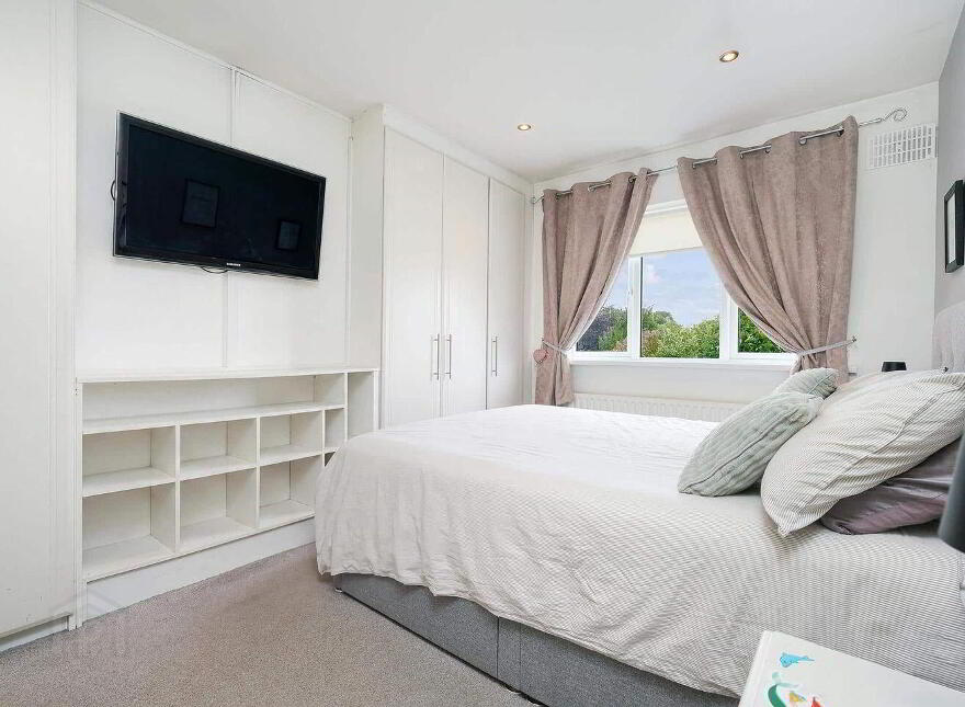 8 Liffey Downs, Lucan