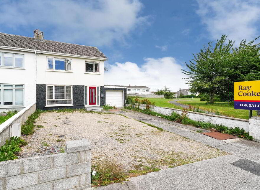 31 Seskin View Road, Old Bawn, Dublin 24, D24