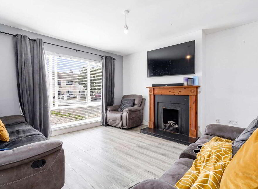 31 Seskin View Road, Old Bawn, Dublin 24, D24