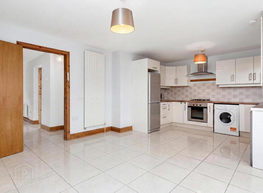 34 Adamstown Avenue, Adamstown