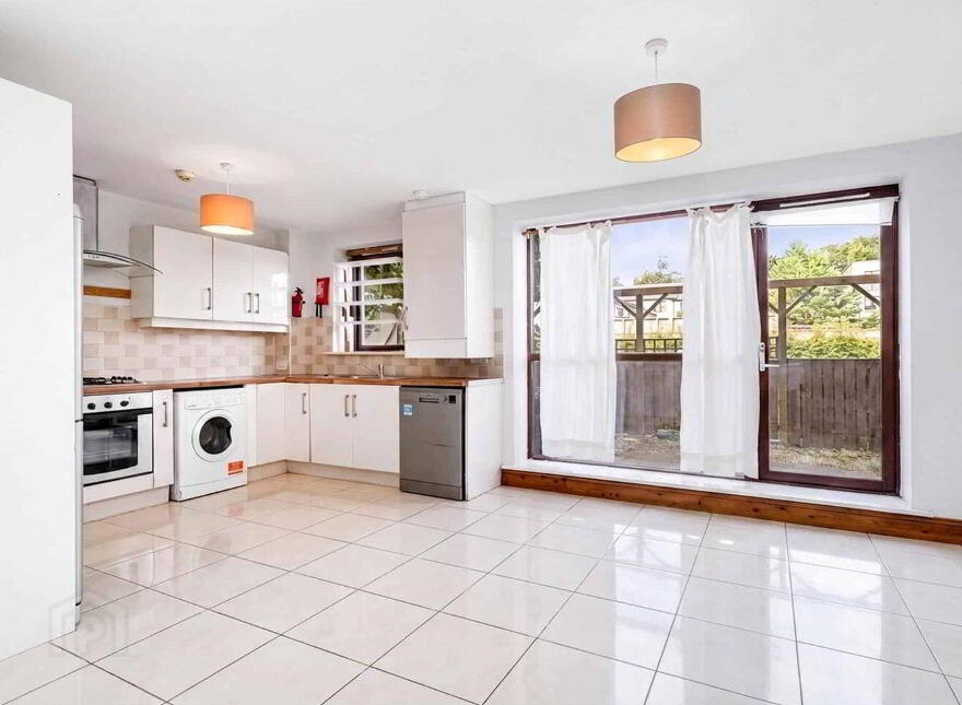 34 Adamstown Avenue, Adamstown
