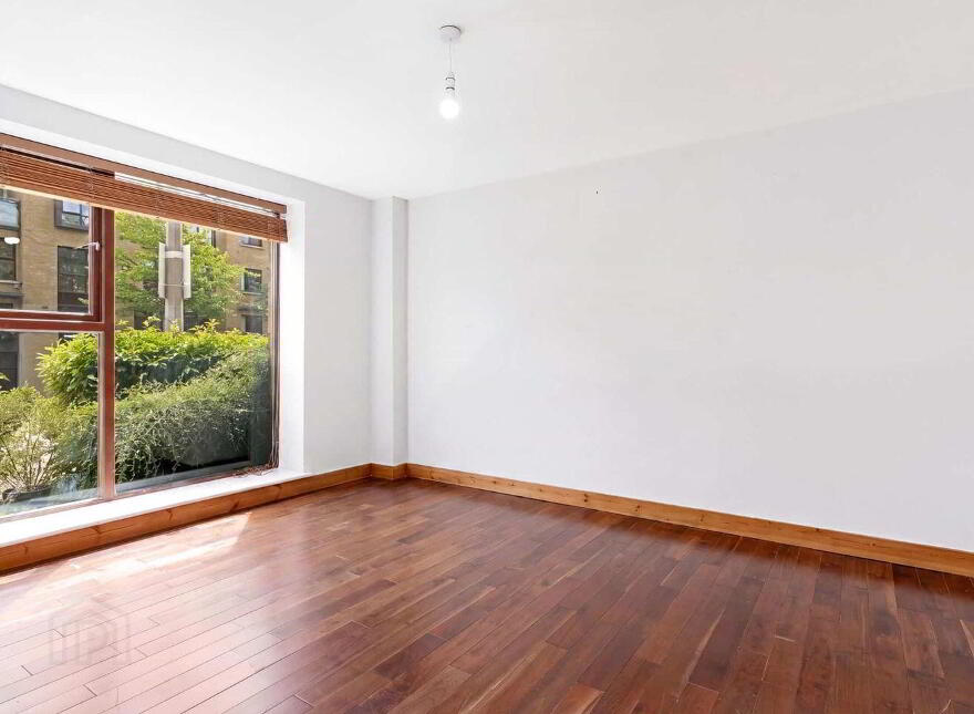 34 Adamstown Avenue, Adamstown