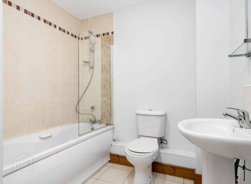 34 Adamstown Avenue, Adamstown