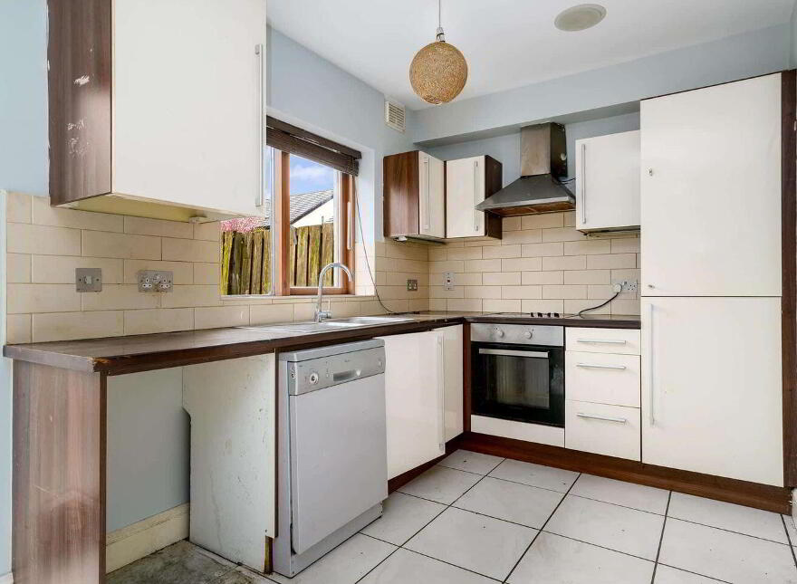 4 The Paddocks Walk, Adamstown