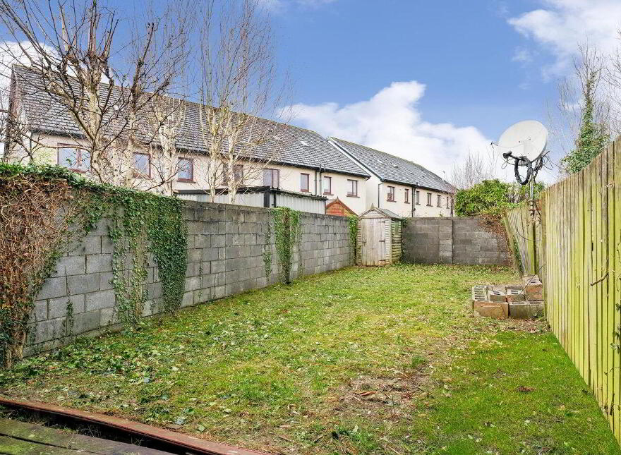 4 The Paddocks Walk, Adamstown