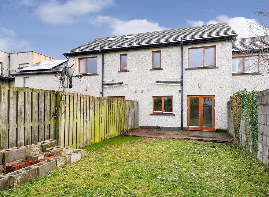 4 The Paddocks Walk, Adamstown