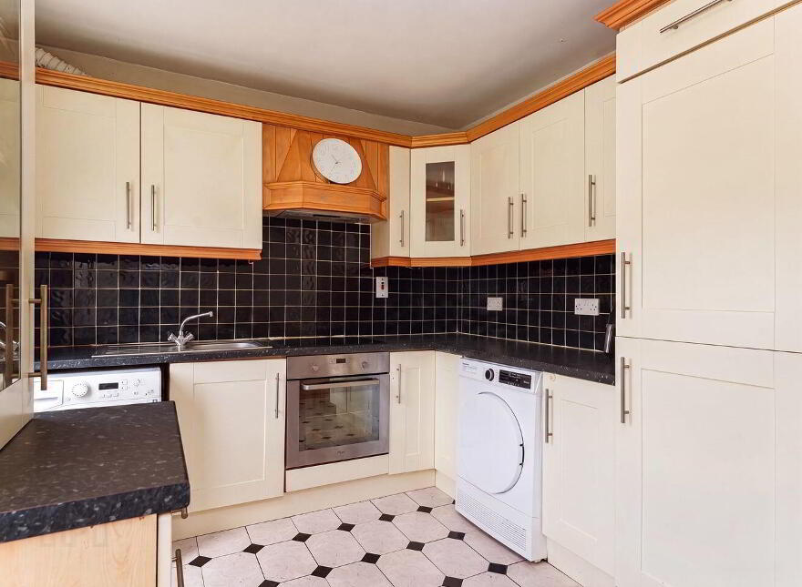 37 Oak Downs, WITH ATTIC CONVERSION, Clondalkin, Clondalkin, D22
