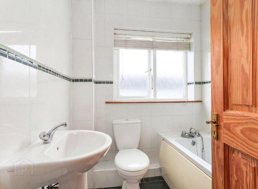 37 Oak Downs, WITH ATTIC CONVERSION, Clondalkin, Clondalkin, D22