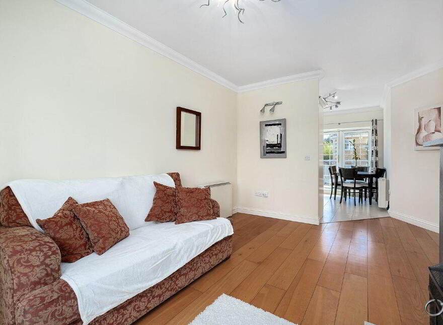 12 Glebe Square, Newcastle