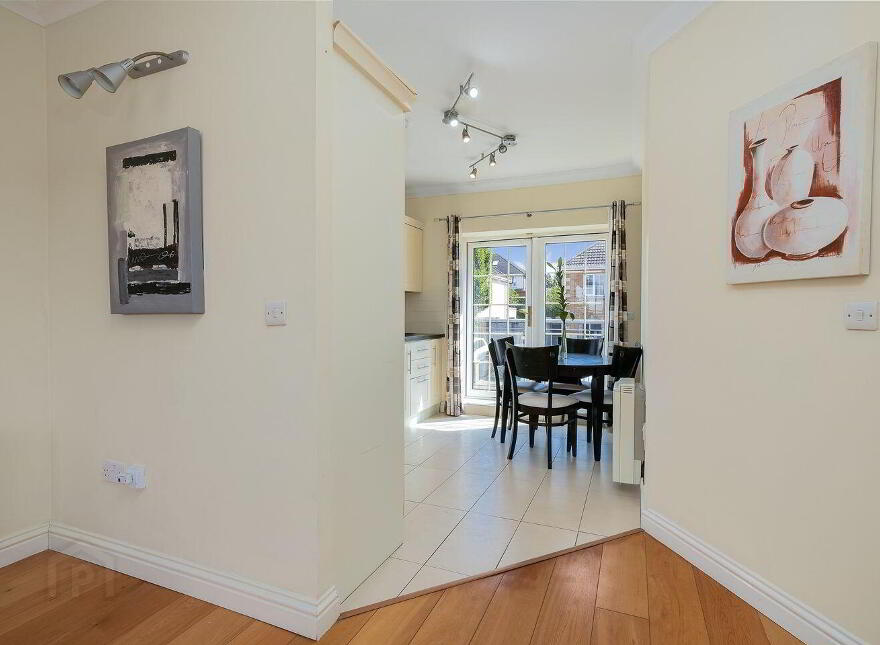 12 Glebe Square, Newcastle