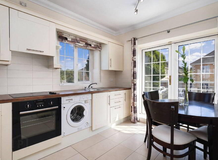 12 Glebe Square, Newcastle