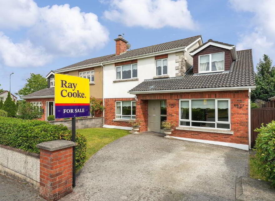 2 The Hall, Curragh Grange, Newbridge
