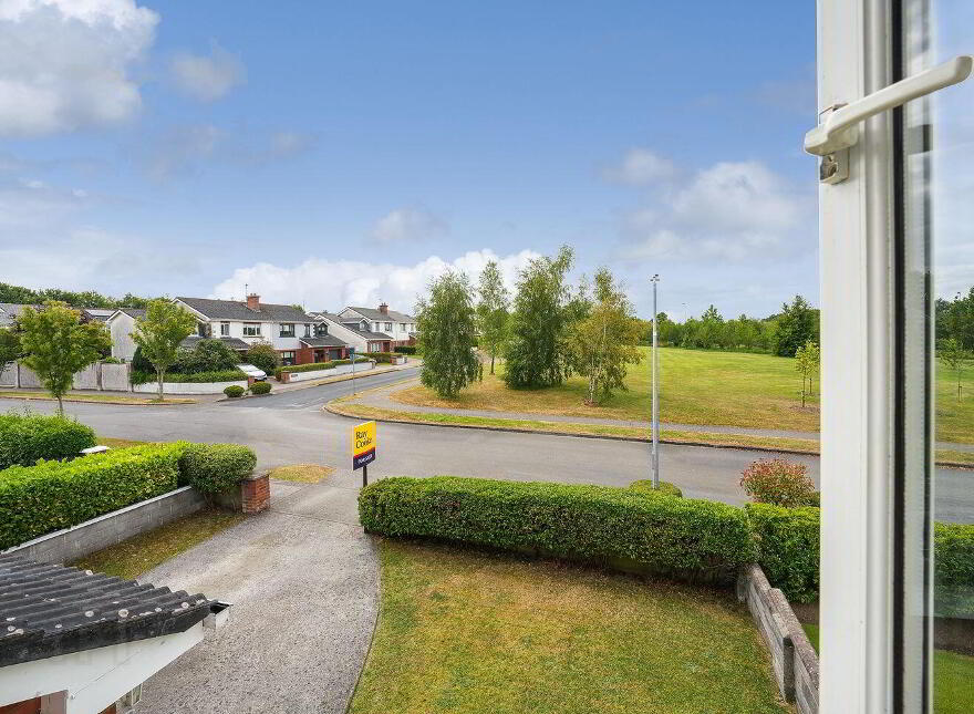 2 The Hall, Curragh Grange, Newbridge