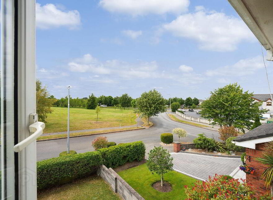 2 The Hall, Curragh Grange, Newbridge