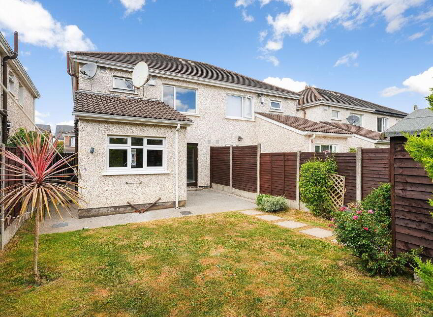 19 Charnwood Grove, Clonsilla, Clonsilla, D15