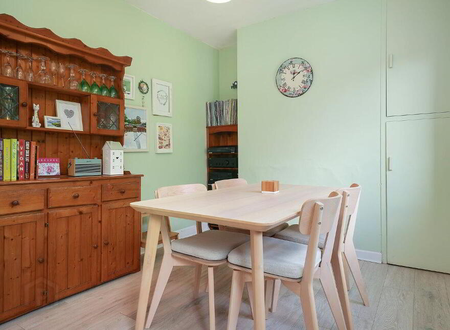 17 Rathlawns, Rathcoole