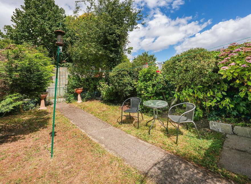 17 Rathlawns, Rathcoole