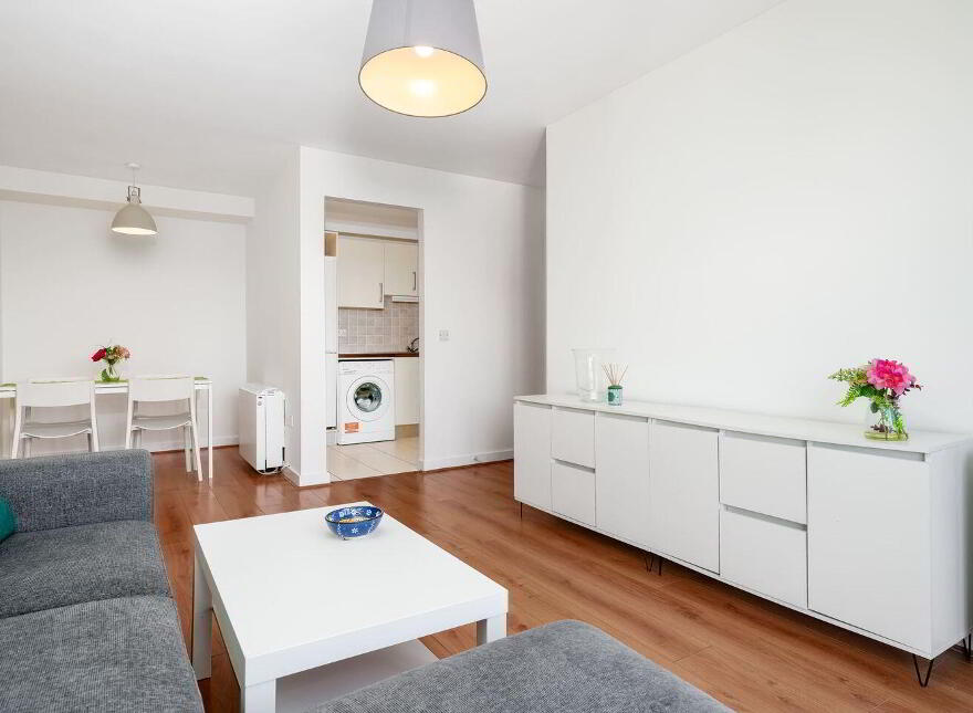 228 New Seskin Court, Tallaght, Tallaght, D24
