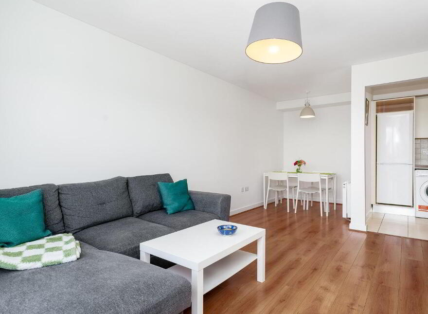 228 New Seskin Court, Tallaght, Tallaght, D24