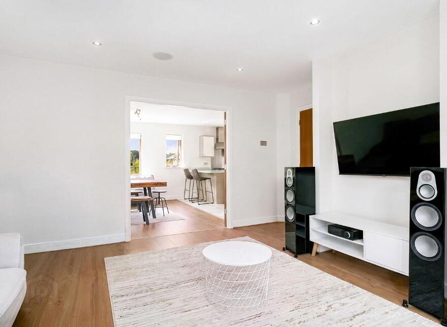 13 The Paddock Square, Adamstown