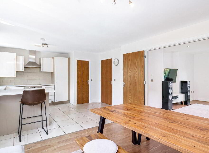 13 The Paddock Square, Adamstown