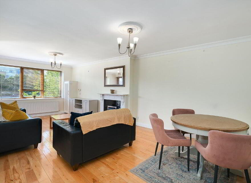 24 Goldsmith Hall, Collegewood, Castleknock, Castleknock, D15