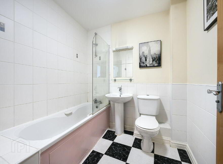 24 Goldsmith Hall, Collegewood, Castleknock, Castleknock, D15