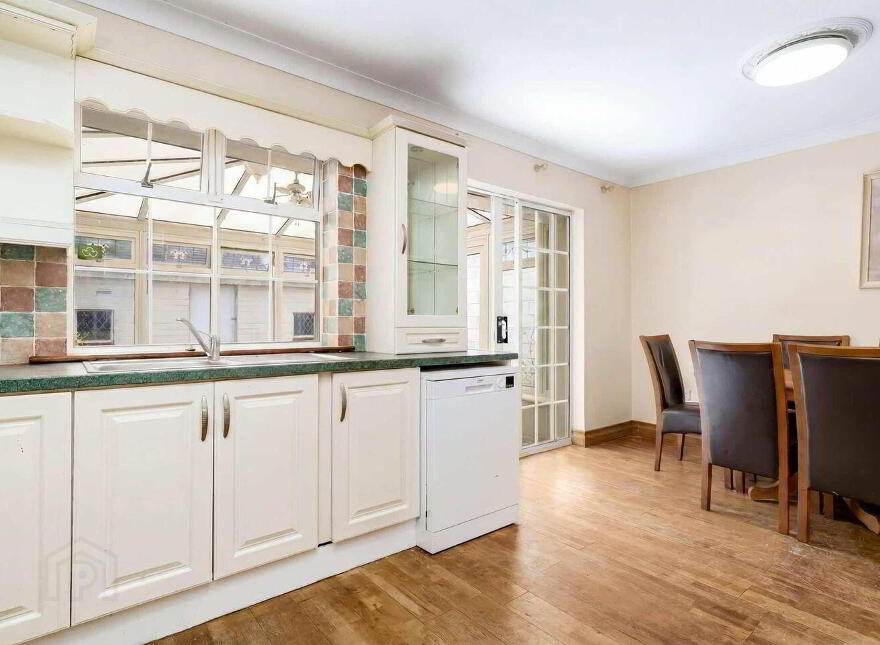 6 Glenpark Close, Woodfarm Drive, Palmerstown, Palmerstown, D20